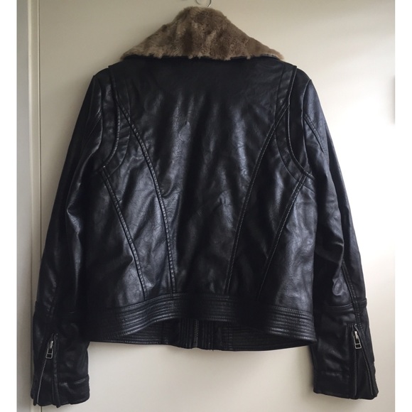 NEW Free People Vegan Leather Fur Trim Jacket - Picture 6 of 7